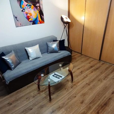 Holiday Apartment Pila Exterior photo